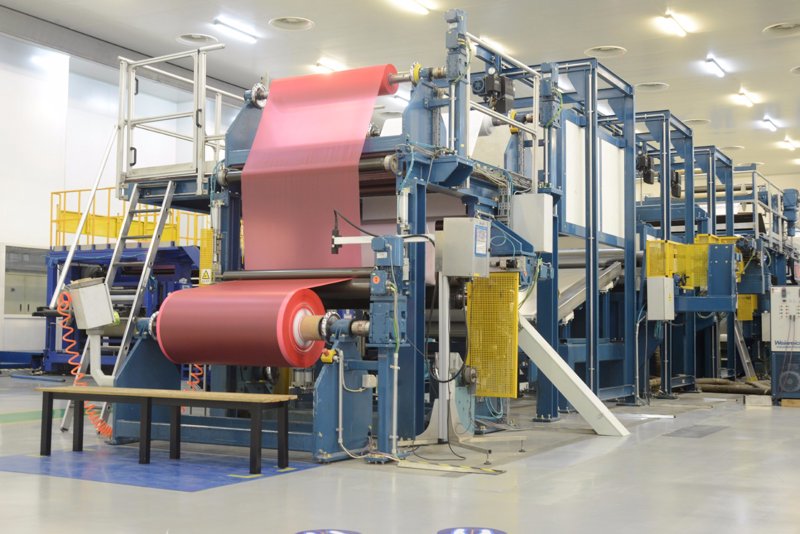 绿色能源合作新篇章：共绘新能源项目蓝图